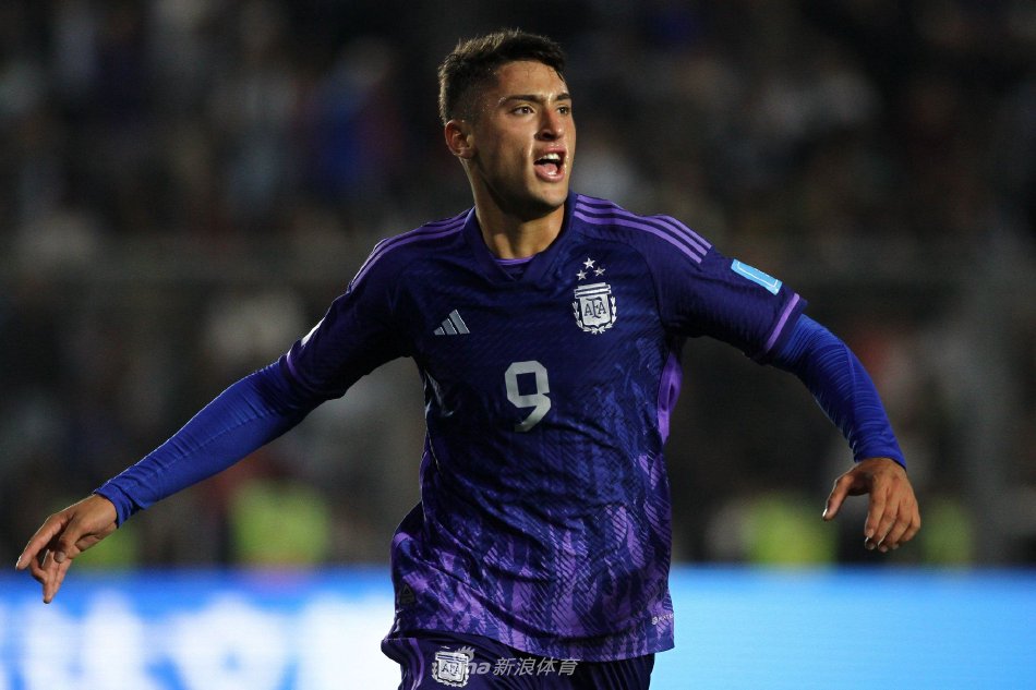 的一记抽射 的一记抽射